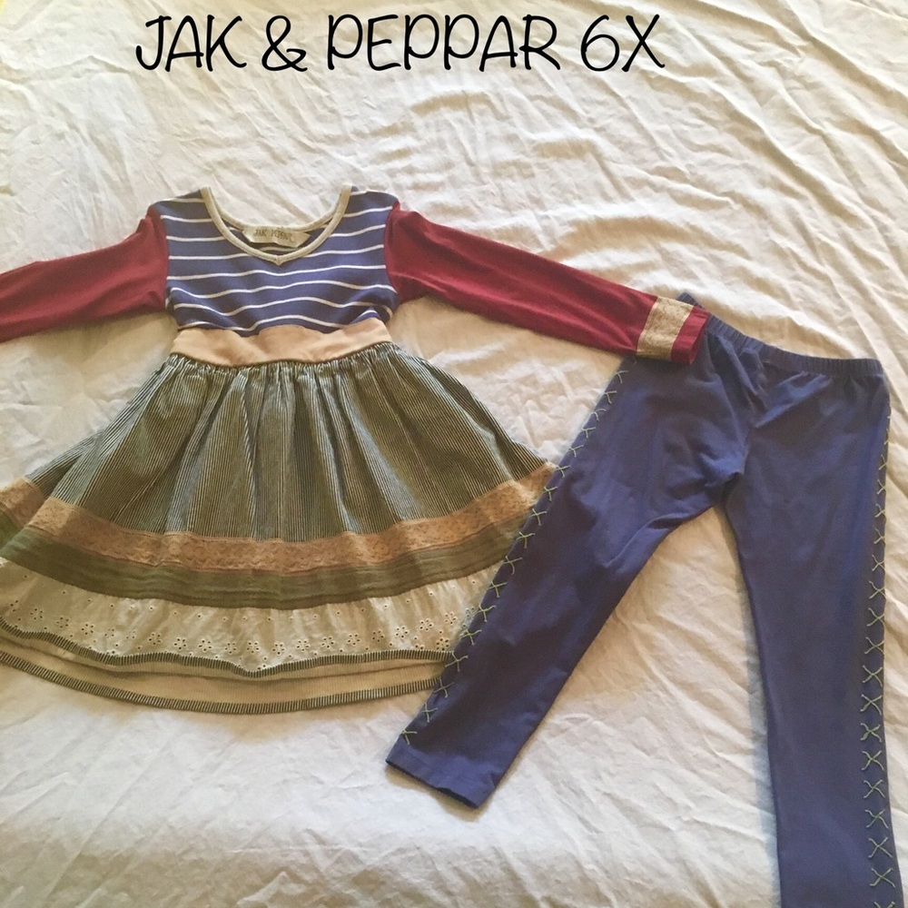 Tunic and leggings. Two-prince set